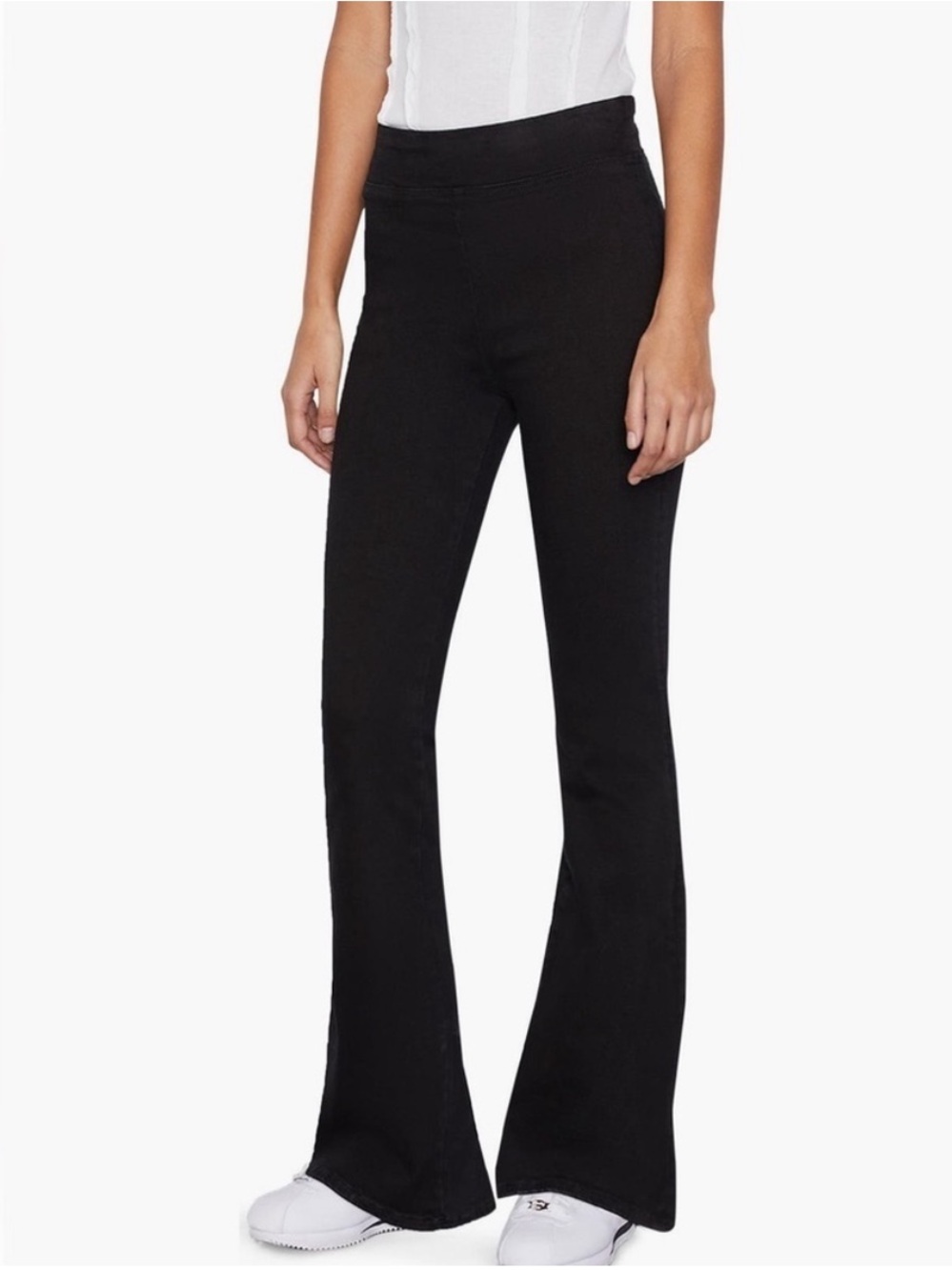 Frame Jetset High Rise Flare Size 30-34 (2) NWT